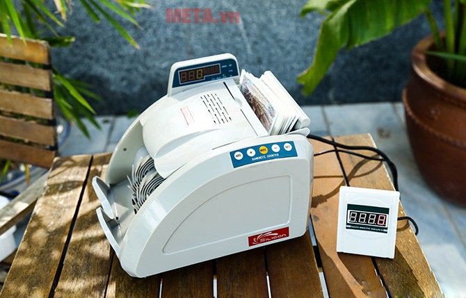 Mua máy đếm tiền tại META để đảm bảo chất lượng