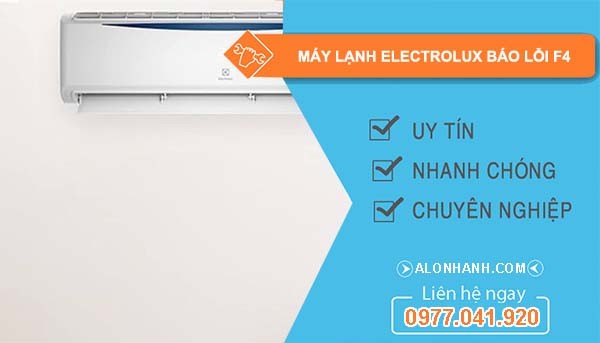 Kỹ thuật viên đang kiểm tra board mạch dàn lạnh, một nguyên nhân phổ biến gây lỗi F4