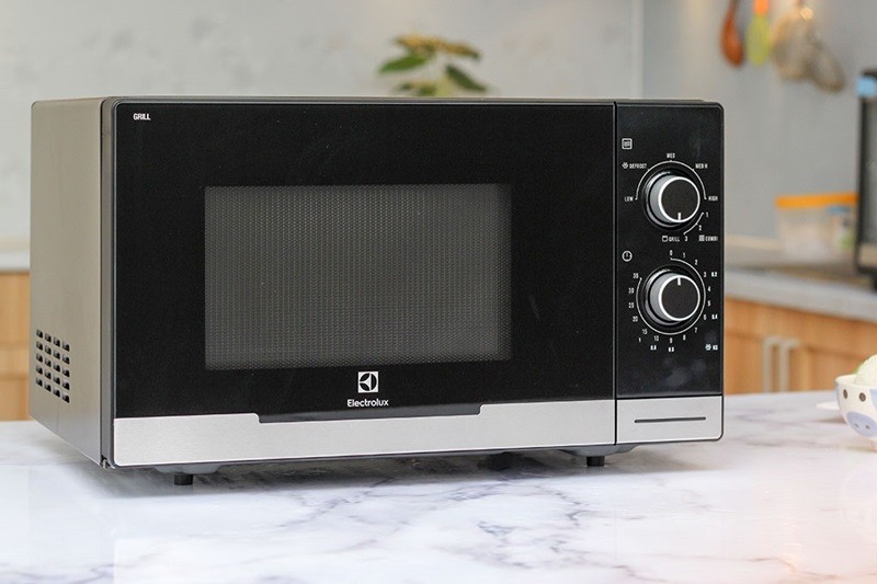 Lưu ý khi sử dụng lò vi sóng Electrolux