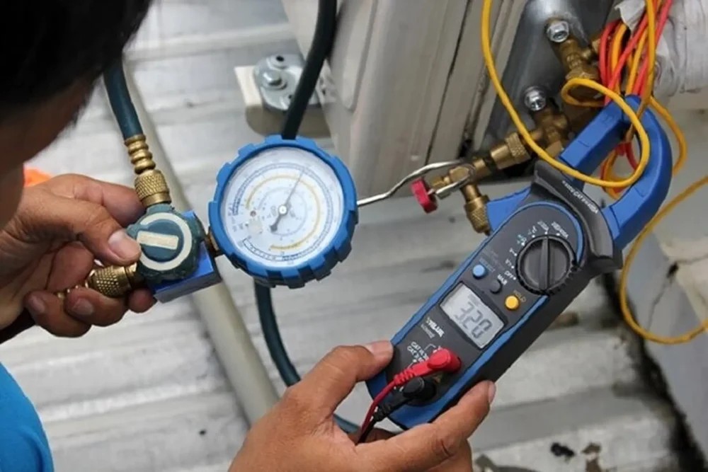 Máy lạnh Daikin bị thiếu gas hoặc rò rỉ gas dẫn đến lỗi F3