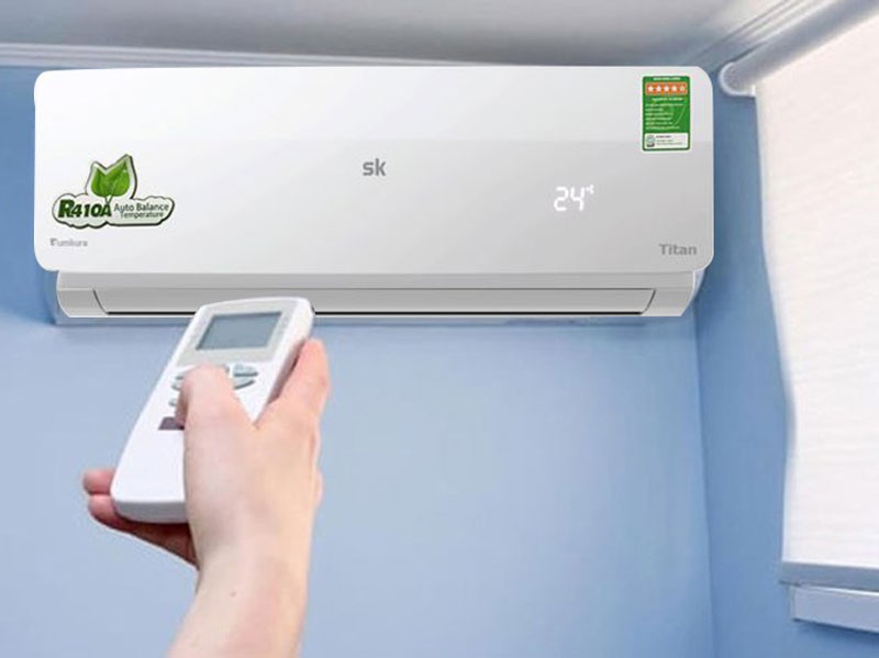Đặt nhiệt độ phù hợp là một trong những cách sử dụng điều hòa Sumikura tiết kiệm điện nhất