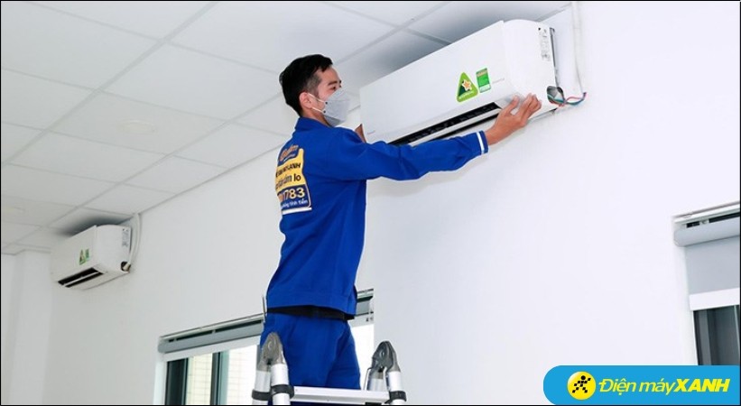 Đảm bảo nguồn điện ổn định và có dây tiếp đất đầy đủ khi lắp đặt máy lạnh Reetech